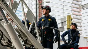 911 служба спасения 4 сезон 13 серия — кадр